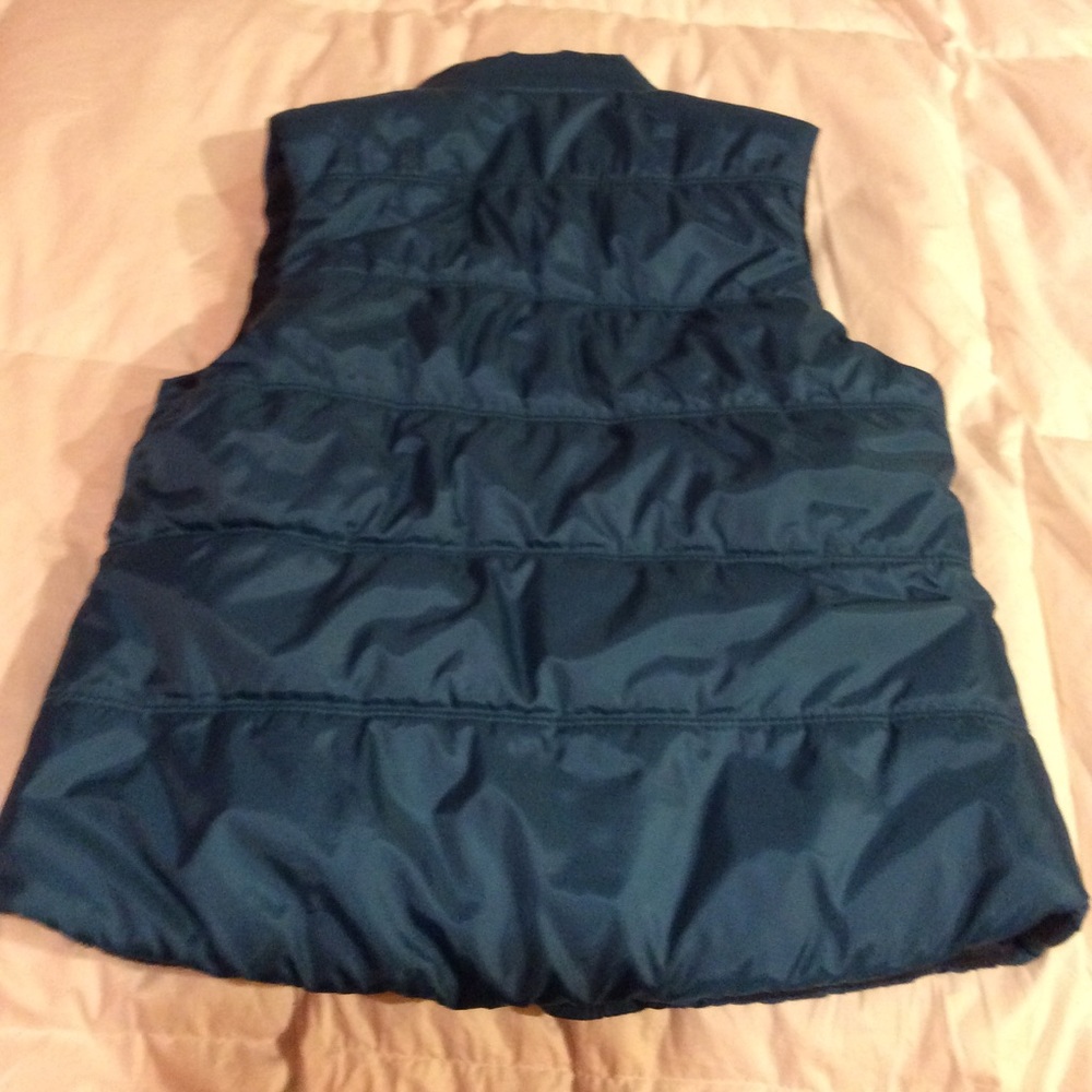 Vest - Picture 4 of 4